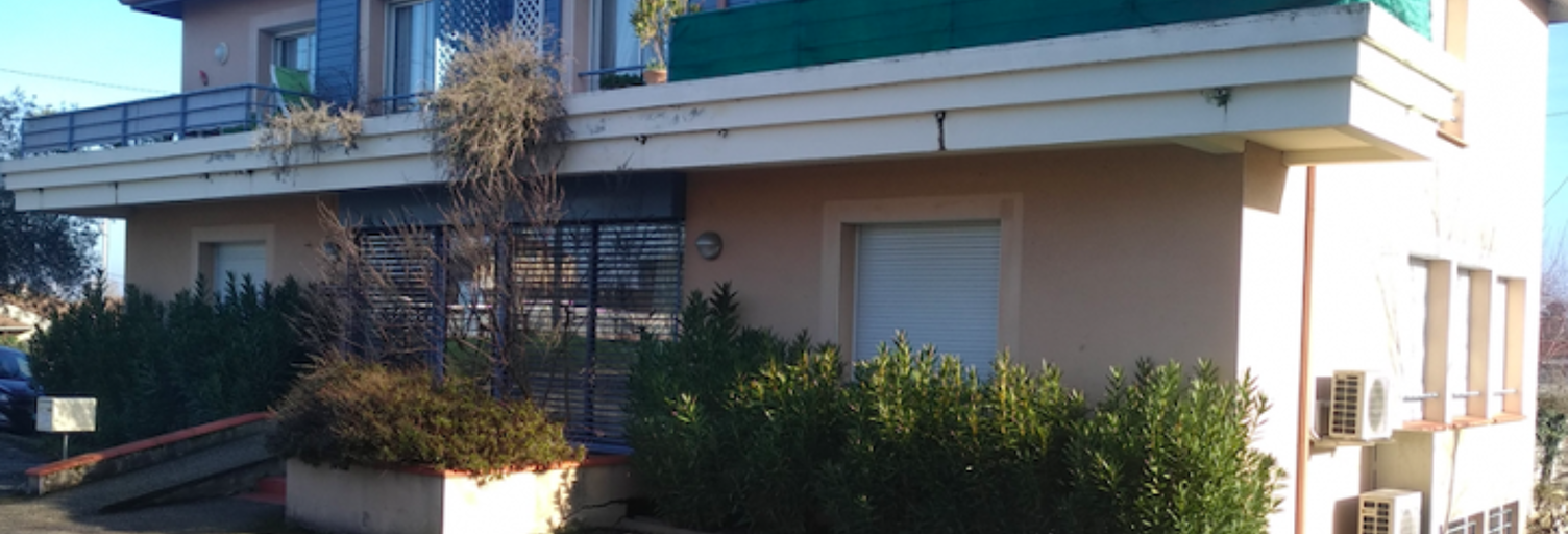 Commerce  280 m² à louer à L'Isle-Jourdain (32600)