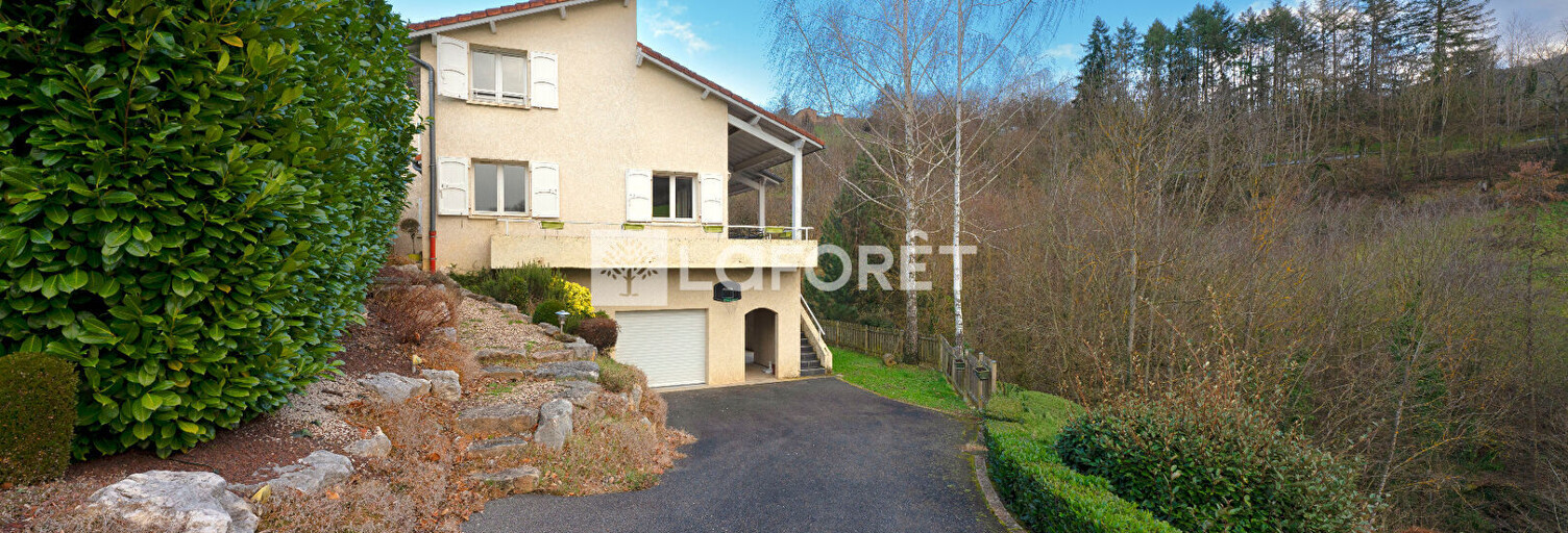 Maison 7 Pièces 178 m² à vendre à Courzieu (69690)