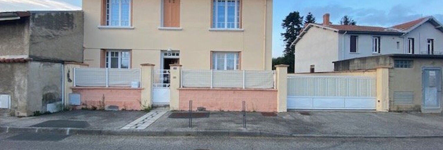 Maison 4 Pièces 113 m² à louer à Sury-le-Comtal (42450)