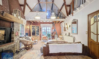 Maison 8 Pièces 220 m² à vendre à Jolimetz (59530)