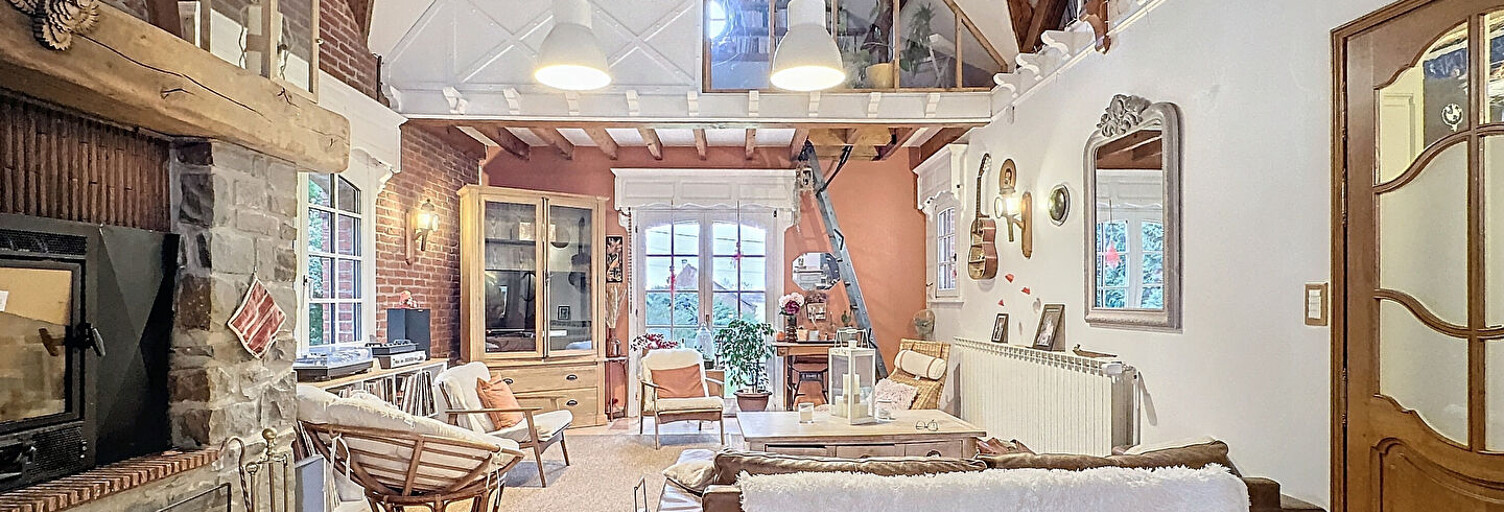 Maison 8 Pièces 220 m² à vendre à Jolimetz (59530)