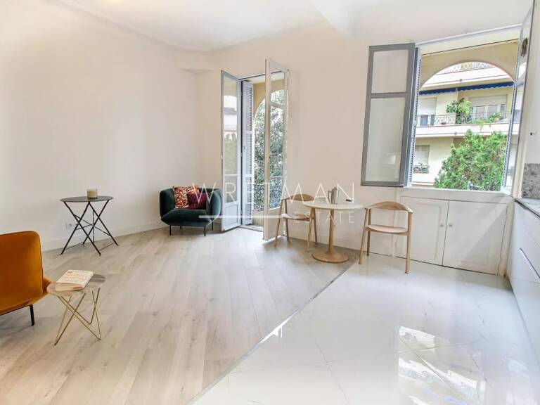 Appartement 3 pièces avec balcon sud - Libération, Nice — photo 1