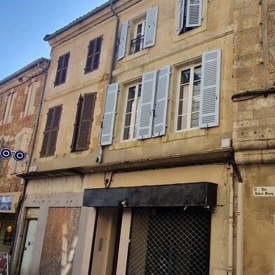 Immeuble  235000 €