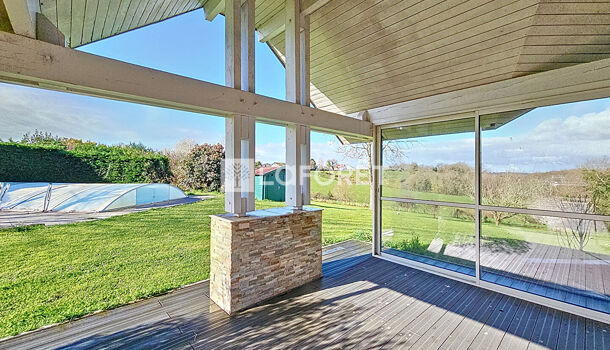 Villa / Maison 8 pièces  à vendre Orthez 64300