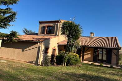 Maison 6 pièces 1900 €