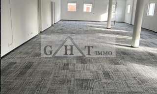 Bureau  263 m² à louer à Villeneuve-la-Garenne (92390)