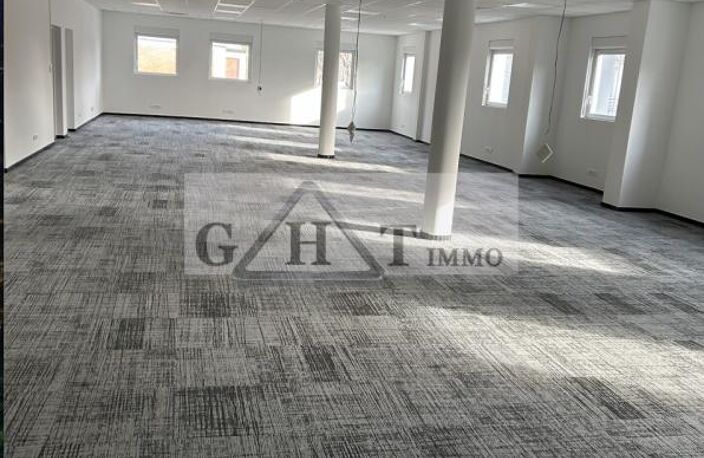 Location Bureaux 263 m² à 626 m² — photo 2