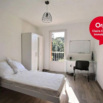 Appartement 3 pièces 695 €