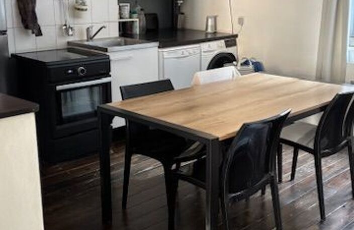 Appartement À Vendre — photo 2
