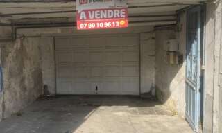 Garage  280 m² à vendre à Oloron-Sainte-Marie (64400)