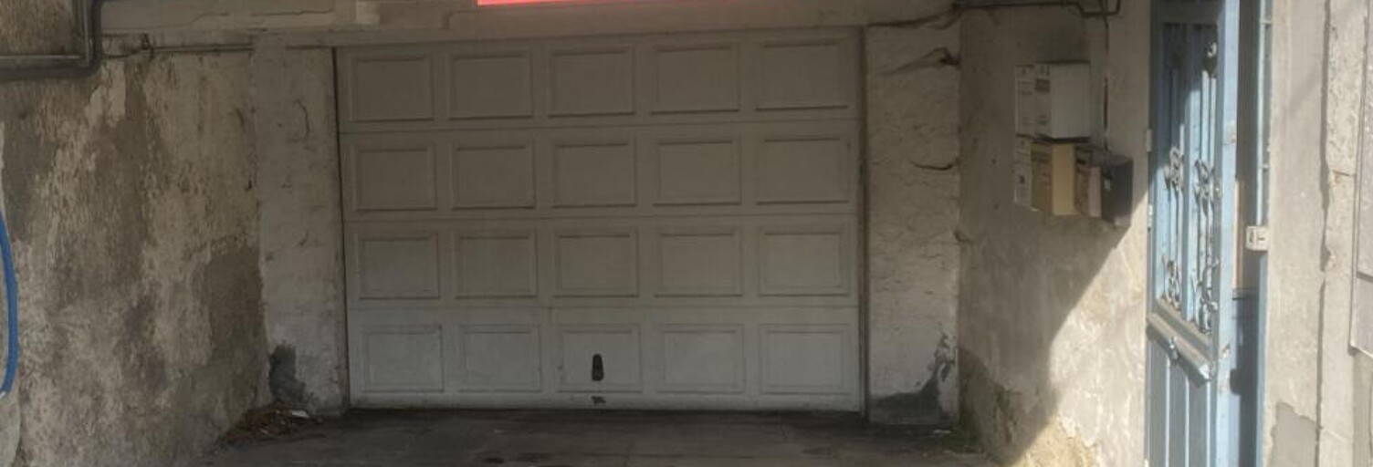 Garage  280 m² à vendre à Oloron-Sainte-Marie (64400)