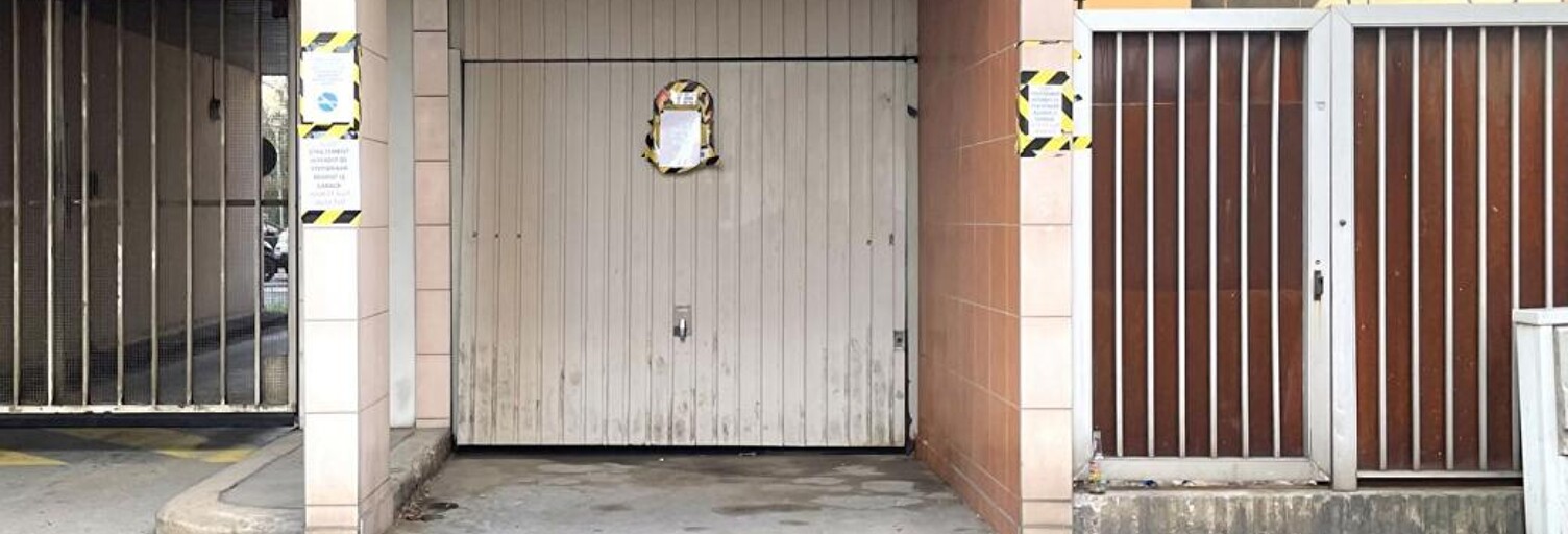 Garage  25 m² à vendre à Villeurbanne (69100)