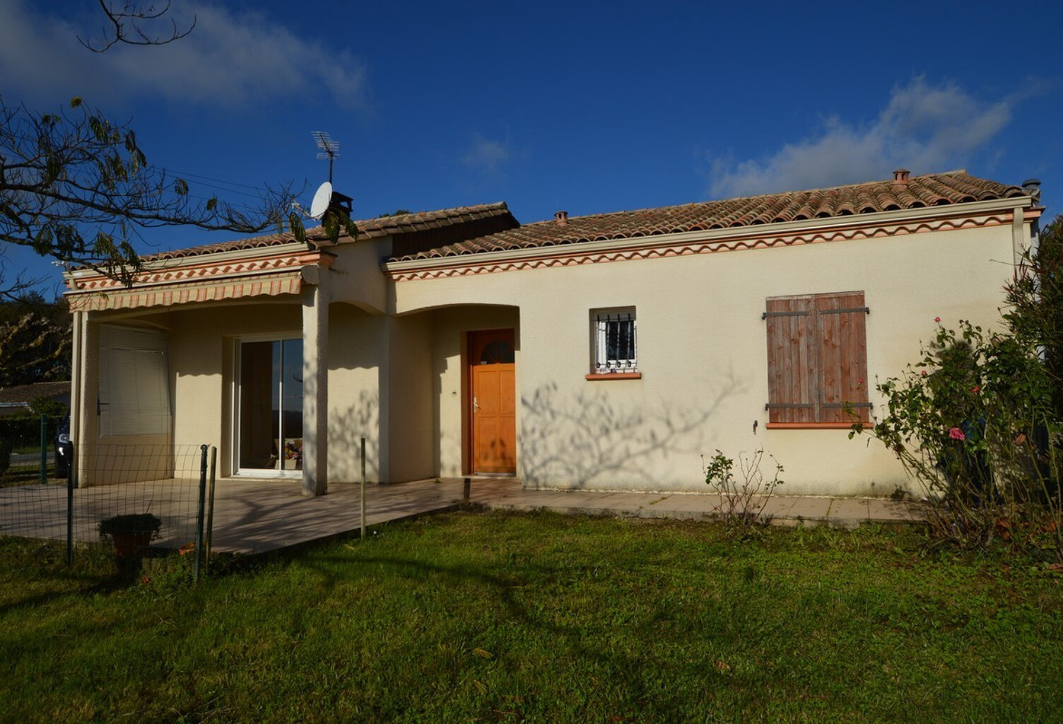 Maison de Plain-Pied en Campagne  — photo 1