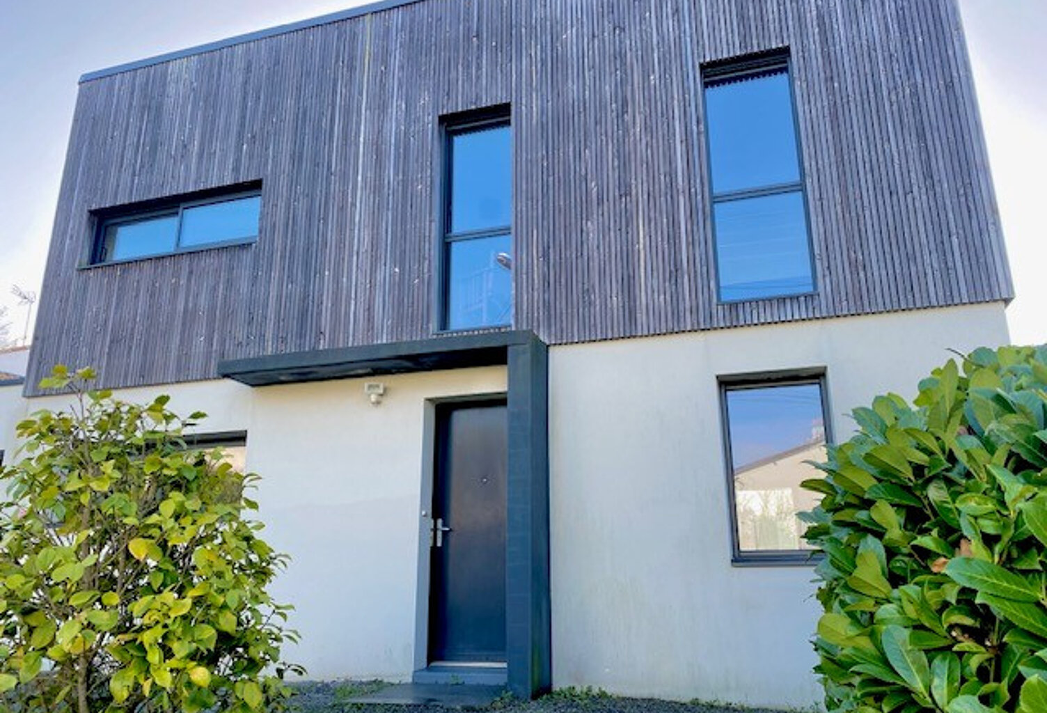 Maison contemporaine lumineuse à proximité du bourg de Saint — photo 1