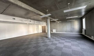 Bureau  128 m² à louer à Angers (49000)