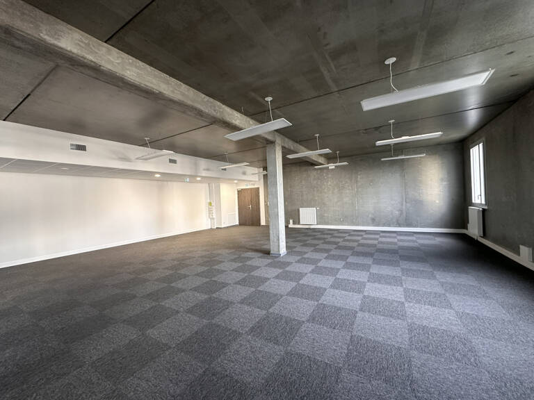 Bureaux 128m2 - Angers Centre — photo 1
