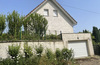 vente maison 235 000 € à proximité de Savigny-en-Revermont (71580)