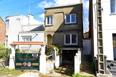 Maison 8 pièces 80000 €