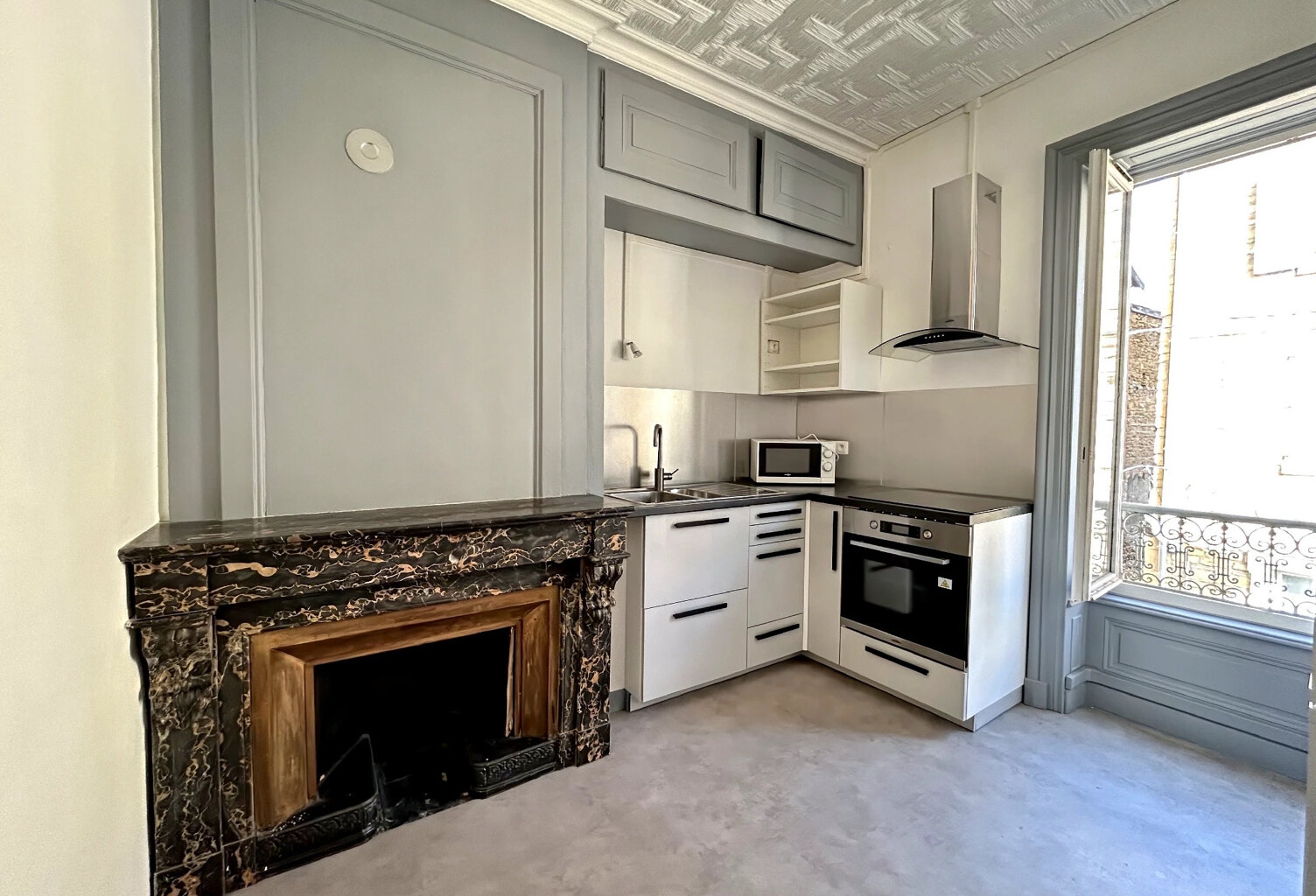 En vente à Chessy (69) : appartement  2 chambres — photo 1