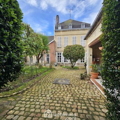 Maison 9 pièces 295850 €