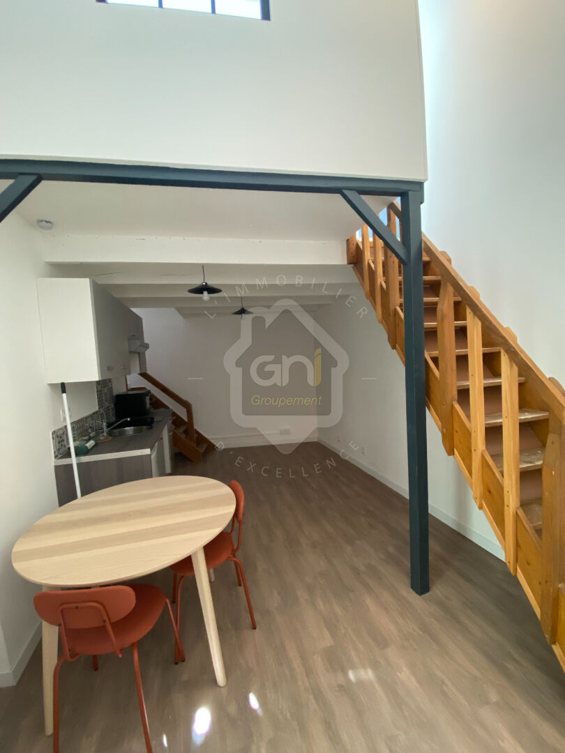 Appartement 1 pièces  à louer Nîmes 30900