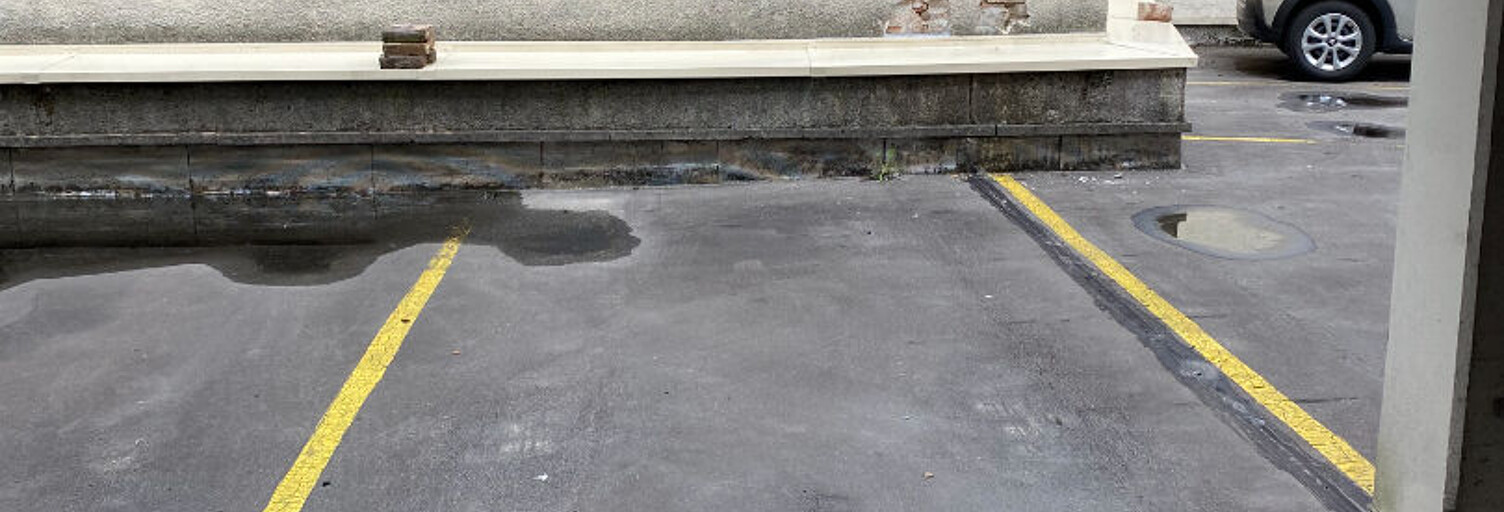 Garage   m² à louer à Rouen (76000)