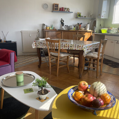 Appartement 4 pièces 122000 €