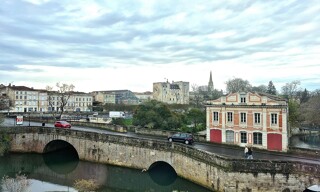 Maison 7 Pièces 204 m² à vendre à Niort (79000)
