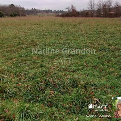 Terrain  24000 €