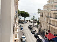 CROISETTE EXCEPTIONNEL T3 VUE MER LATÉRALE — photo 2