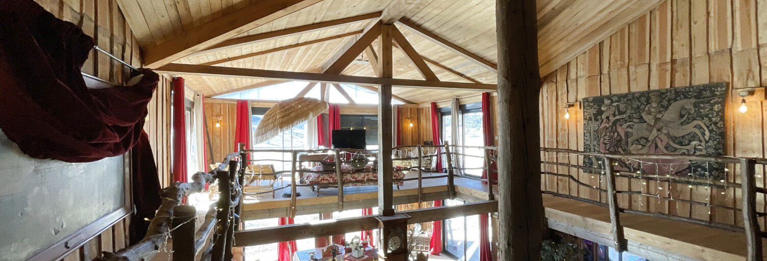 Maison 10 Pièces 350 m² à vendre à Gréolières (06620)