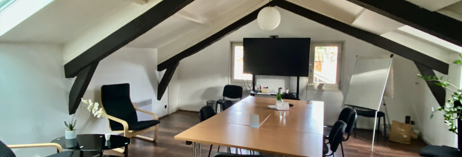 Bureau  30 m² à louer à Villefranche-de-Rouergue (12200)