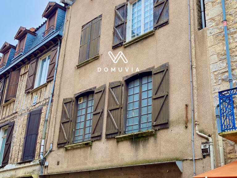 Immeuble de 270 m2 — photo 1