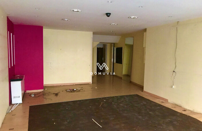Immeuble de 270 m2 — photo 2