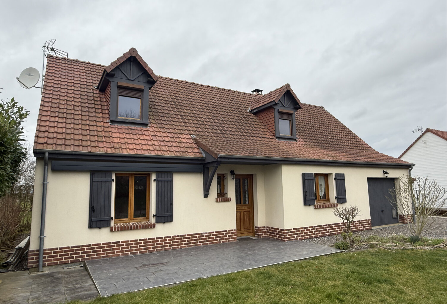 Pavillon situé entre Poix de Picardie et Aumale — photo 1