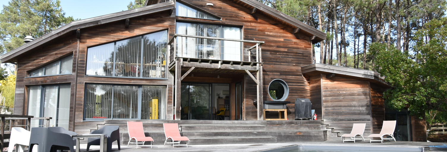 Maison 9 Pièces 232 m² à vendre à Lacanau (33680)