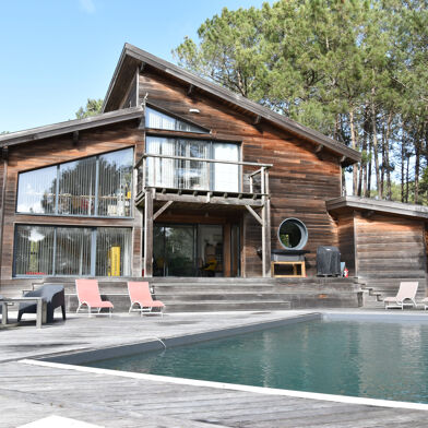 Maison 9 pièces 1397000 €