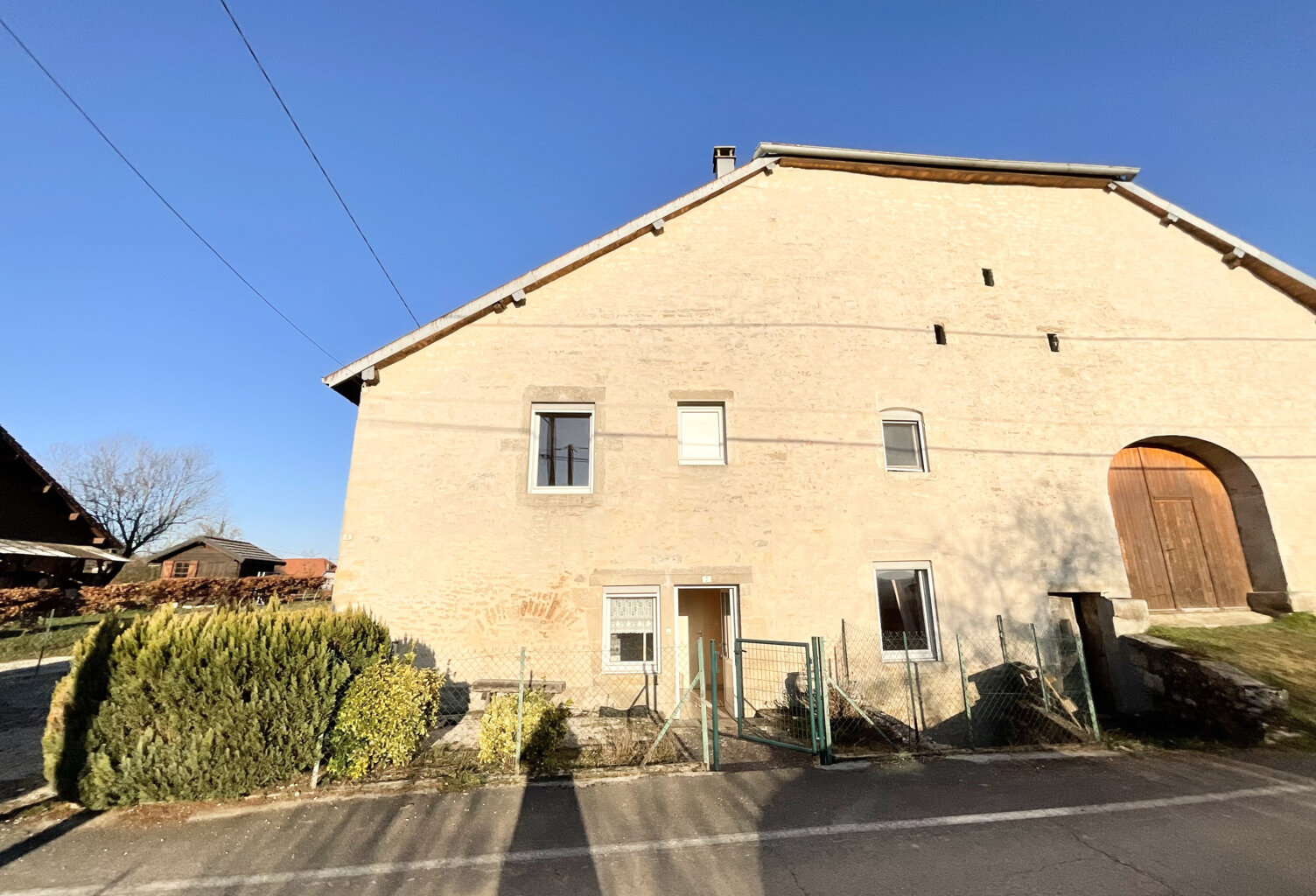 FERME MITOYENNE, TREPOT, 72 M2 HABITABLE, DÉPENDANCES, 6 ARE — photo 1
