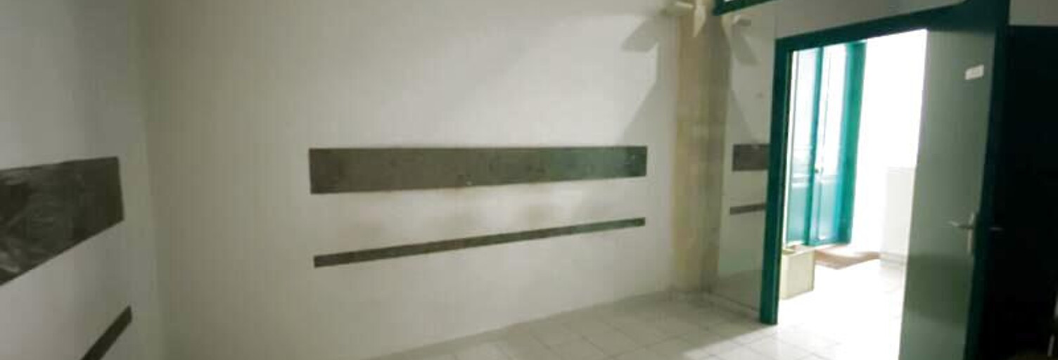 Commerce  105 m² à vendre à Nîmes (30000)