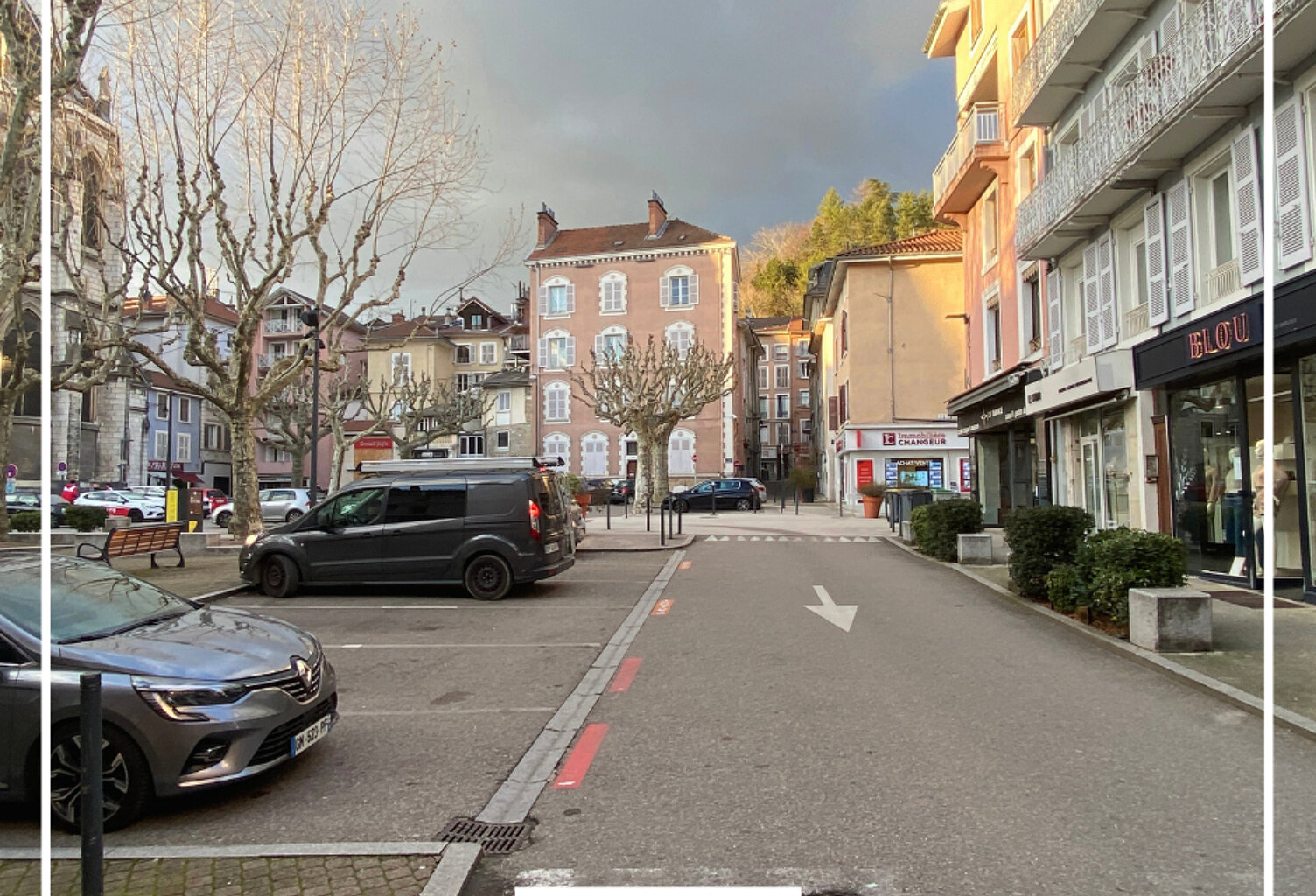 Local ou bureaux - VOIRON - 65 m2 — photo 1