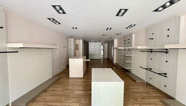 Local commercial  à louer Voiron 38500