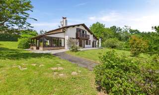 Maison 7 Pièces 176 m² à vendre à Arbonne (64210)