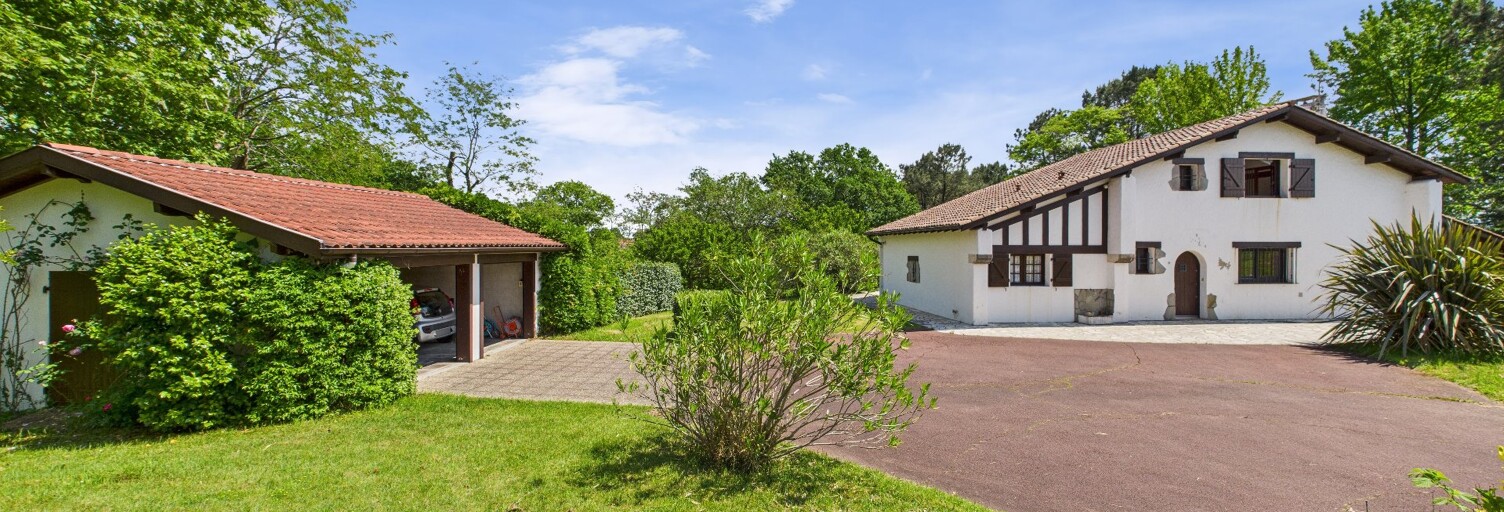 Maison 7 Pièces 176 m² à vendre à Arbonne (64210)