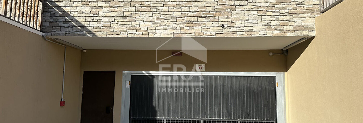 Garage  14 m² à vendre à Saint-Étienne-de-Tinée (06660)