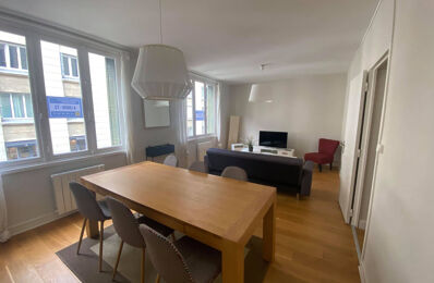 location appartement 1 058 € CC /mois à proximité de Nantes (44200)