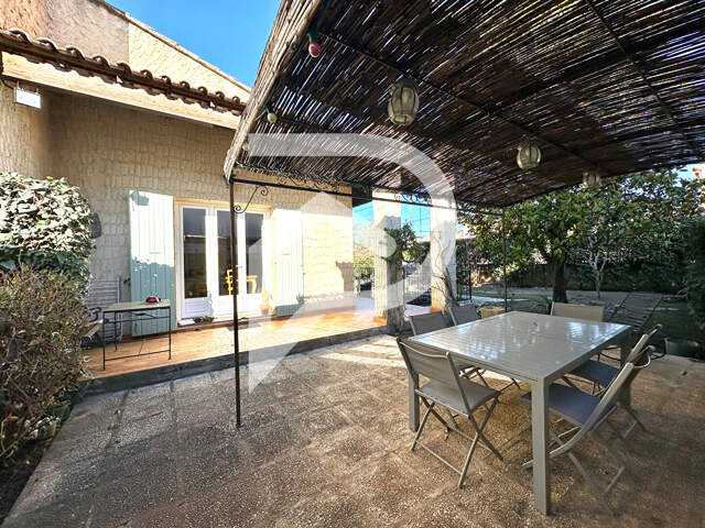 Pertuis - Maison individuelle de 108 m2 hab sur 600 m2 de ter... — photo du bien