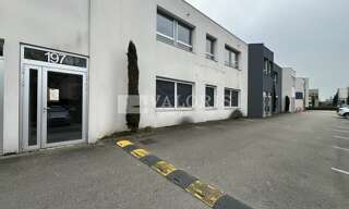 Commerce  250 m² à louer à Villefranche-sur-Saône (69400)