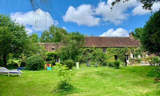 Maison 14 Pièces 369 m² à vendre à Saint-Sauveur-en-Puisaye (89520)