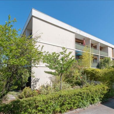 Appartement 5 pièces 241680 €