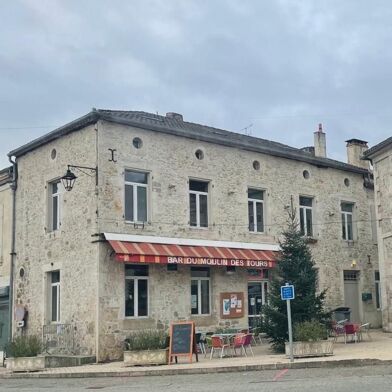 Commerce  212000 €